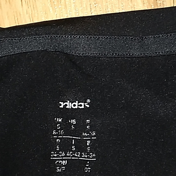 Adidas t-shirt - Picture 2 of 3